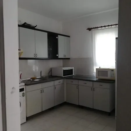 House With Garden In بودروم